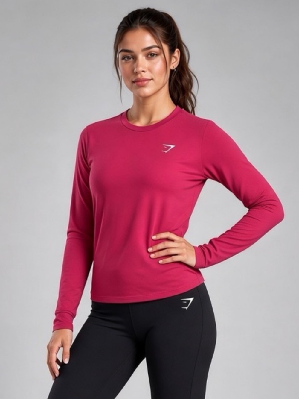 Gymshark Training Performance Long Sleeve Workout Shirt. Women’s small. Berry.‎
